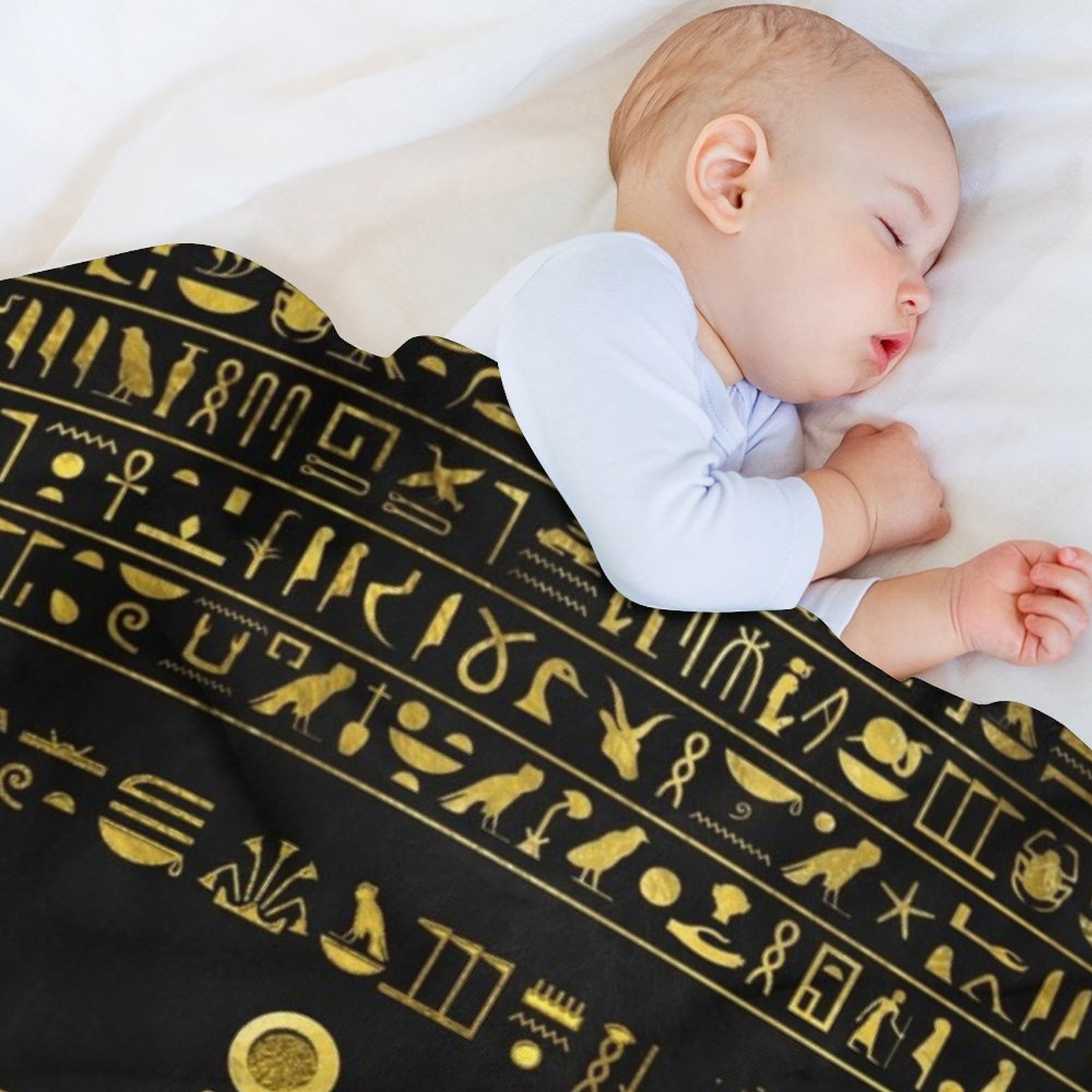 Ornamento dorato del dio egizi - 3D Printing On Fabric recensione e prezzo
