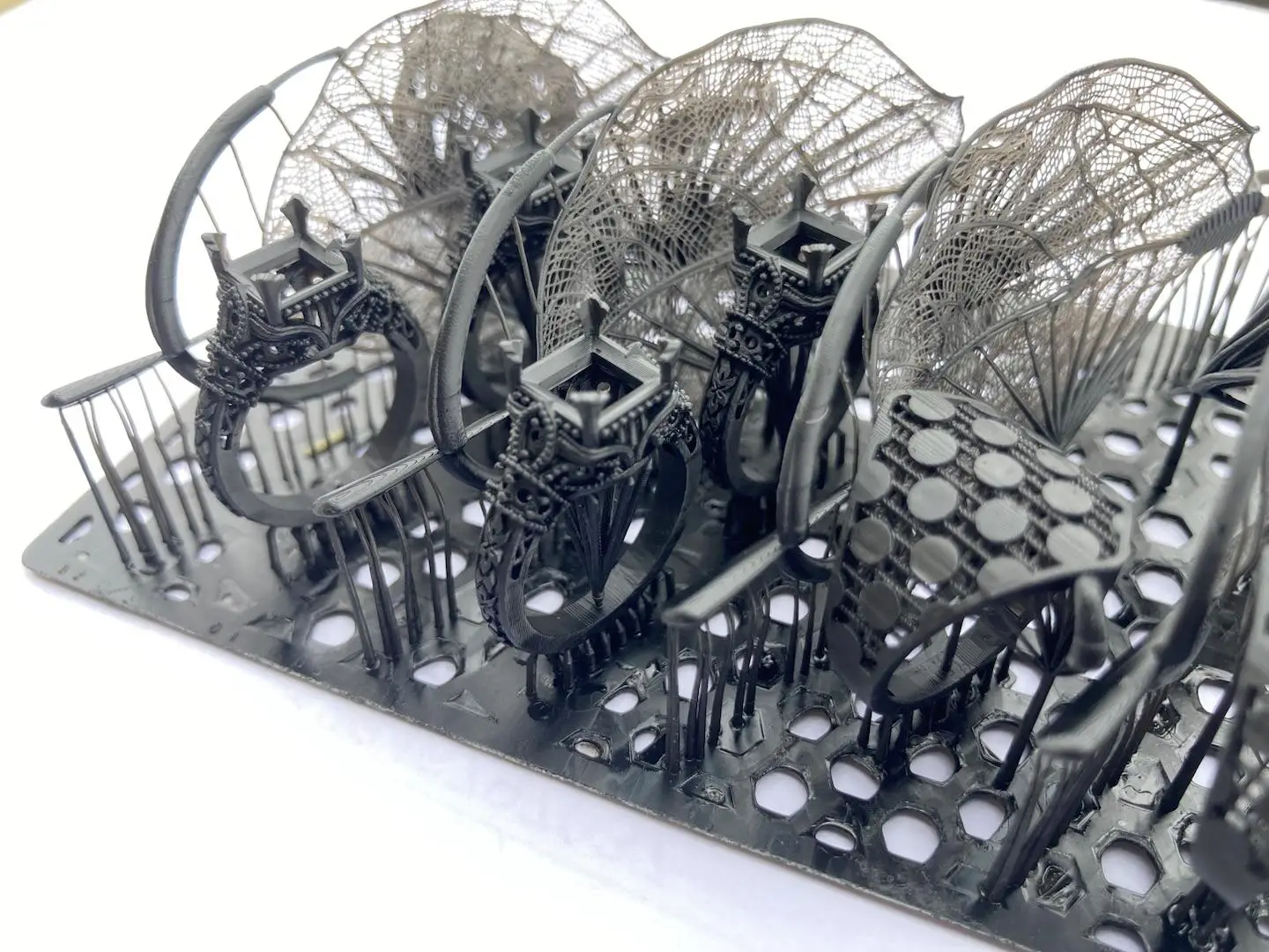 Stampante 3D in resina per gio - 3D Printing Uv Resin recensione e prezzo